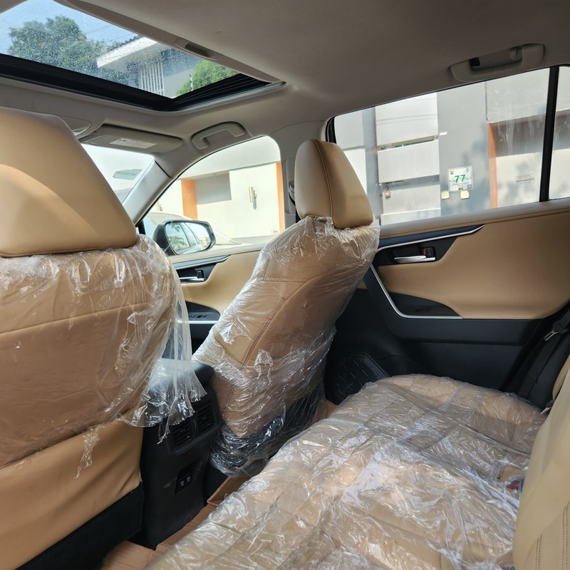 2019 Toyota RAV4 Toks  First Body image