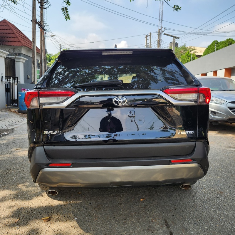 2019 Toyota RAV4 Toks  First Body image