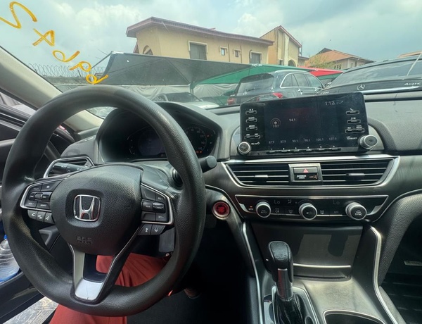Foreign used 2020 model Honda Accord Sport for Sale In Lagos