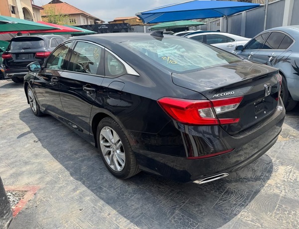 Foreign used 2020 model Honda Accord Sport for Sale In Lagos