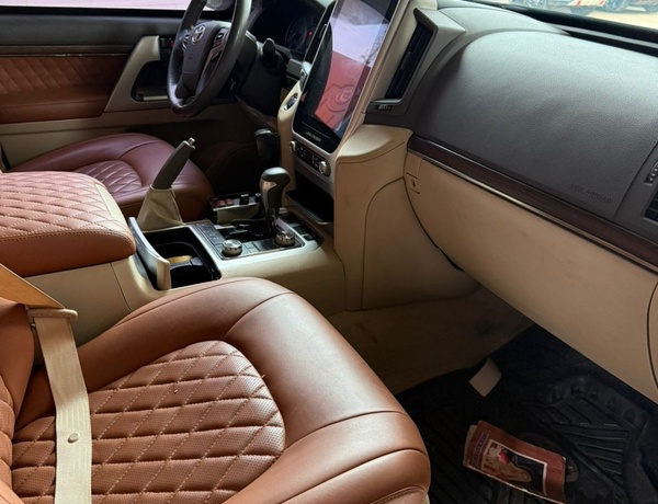 2020 Model Toyota Land Cruiser Bullet Proof Jeep for Sale