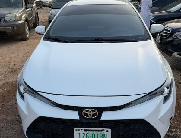 2021 TOYOTA COROLLA  FOR SALE IN ABUJA