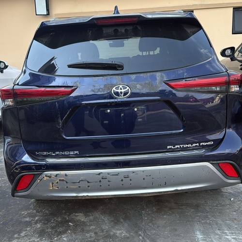 Foreign Used 2021 Toyota Highlander Platinum AWD