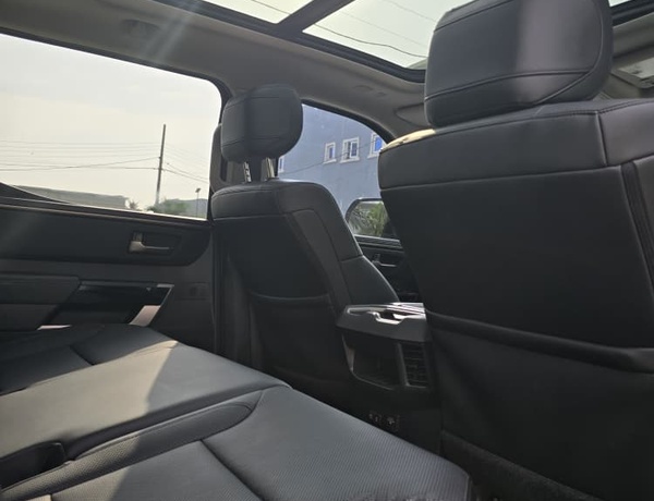 2021 TOYOTA TUNDRA LIMITED  FULLEST OPTION SPEC