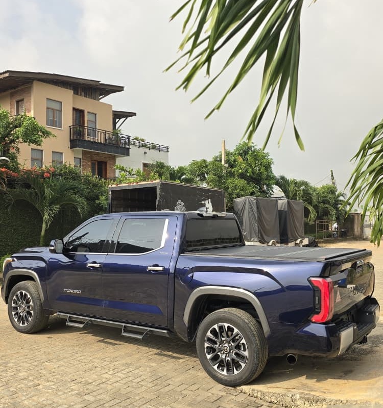 2021 TOYOTA TUNDRA LIMITED  FULLEST OPTION SPEC image