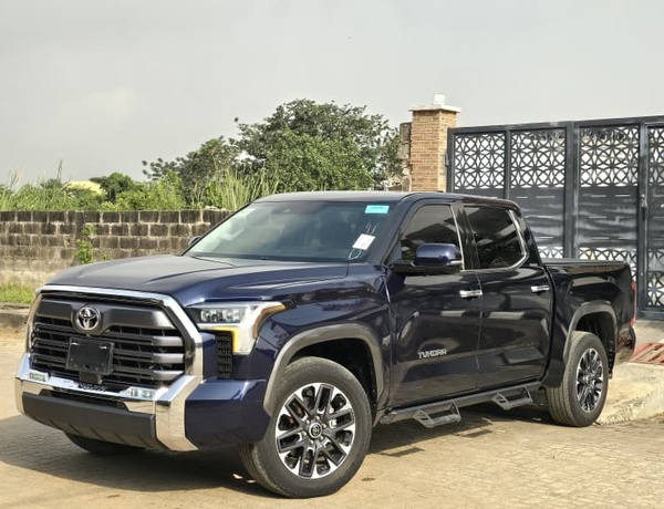 2021 TOYOTA TUNDRA LIMITED  FULLEST OPTION SPEC