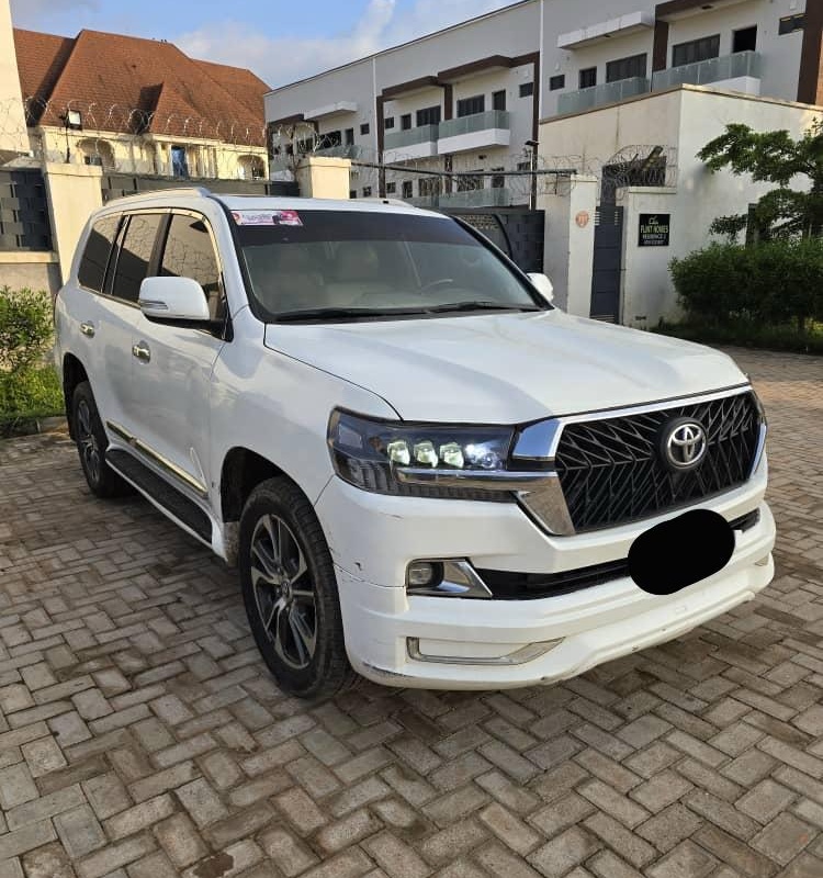 2021 UPGRADED TOYOTA LAND CRUISER FOR SALE IN ABUJA image