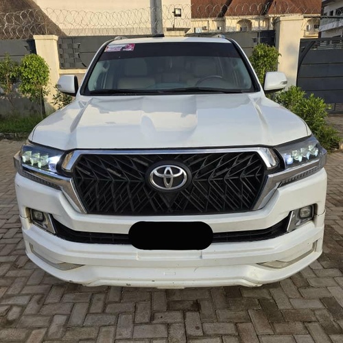 2021 UPGRADED TOYOTA LAND CRUISER FOR SALE IN ABUJA