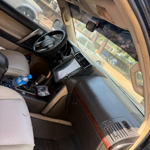 2023 UPGRADED TOYOTA LAND CRUISER PRADO FOR SALE IN ABUJA