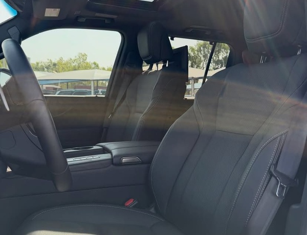 BRAND NEW 2025 LEXUS LX600 FOR SALE IN ABUJA