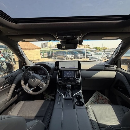 BRAND NEW 2025 LEXUS LX600 FOR SALE IN ABUJA