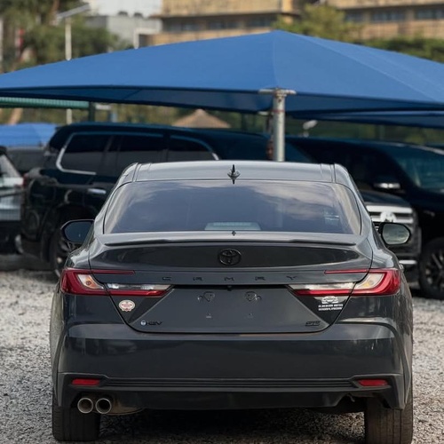 2025 TOYOTA CAMRY XSE FOR SALE IN ABUJA