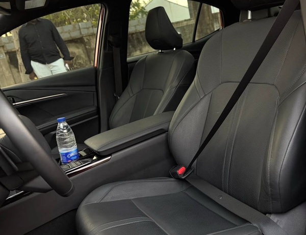 2025 TOYOTA CAMRY XSE FULL OPTION FOR SALE