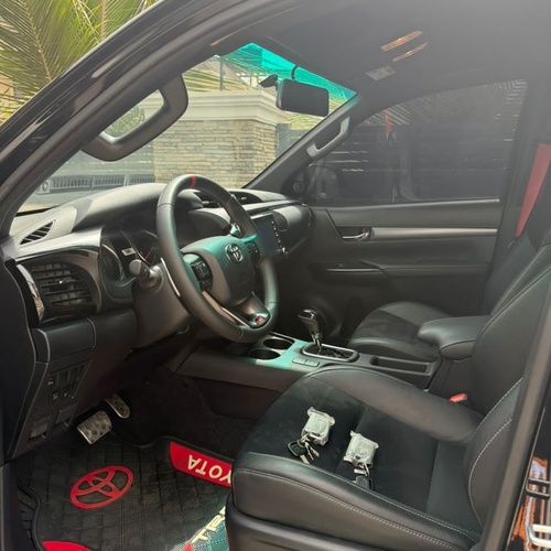 2025 TOYOTA HILLUX FOR SALE IN ABUJA