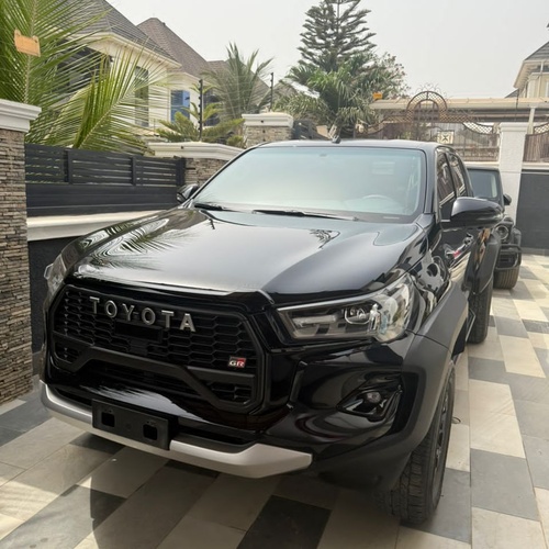 2025 TOYOTA HILLUX FOR SALE IN ABUJA