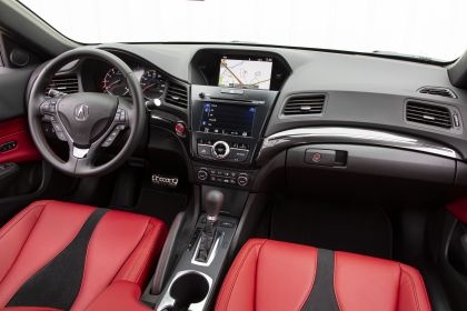 Acura Ilx image 5