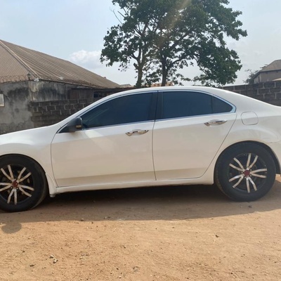 Acura TSX 2010 in sango otta