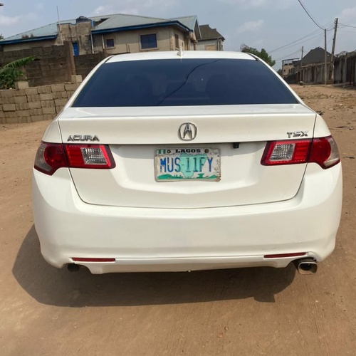 Acura TSX 2010 in sango otta