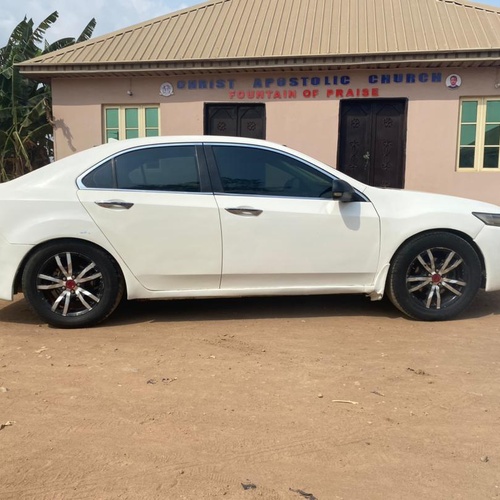 Acura TSX 2010 in sango otta