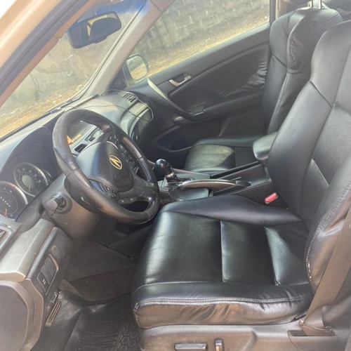 Acura TSX 2010 in sango otta