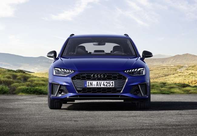 Audi A4 image 2