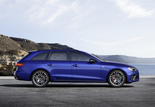 Audi A4 image 4
