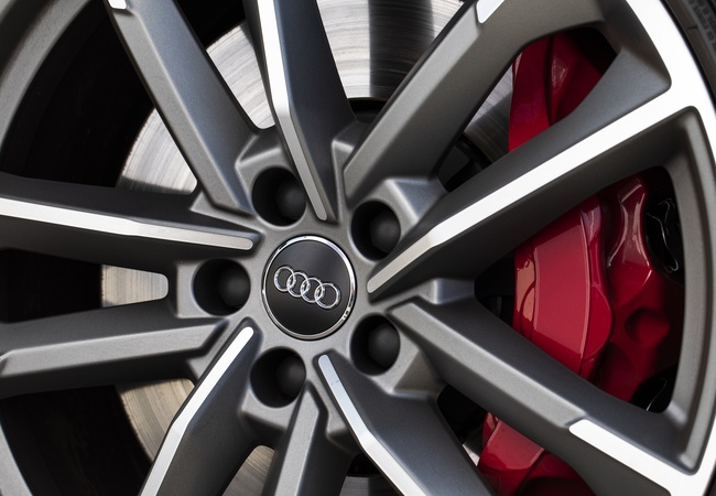 Audi A7 50 TFSI image 2