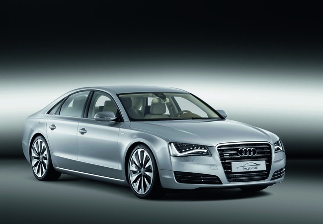 Audi A8 image 2
