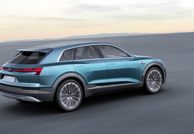 Audi E-tron image 2