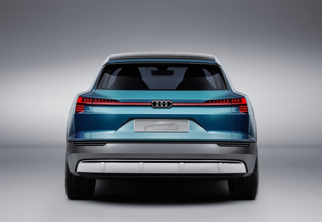 Audi E-tron image 5