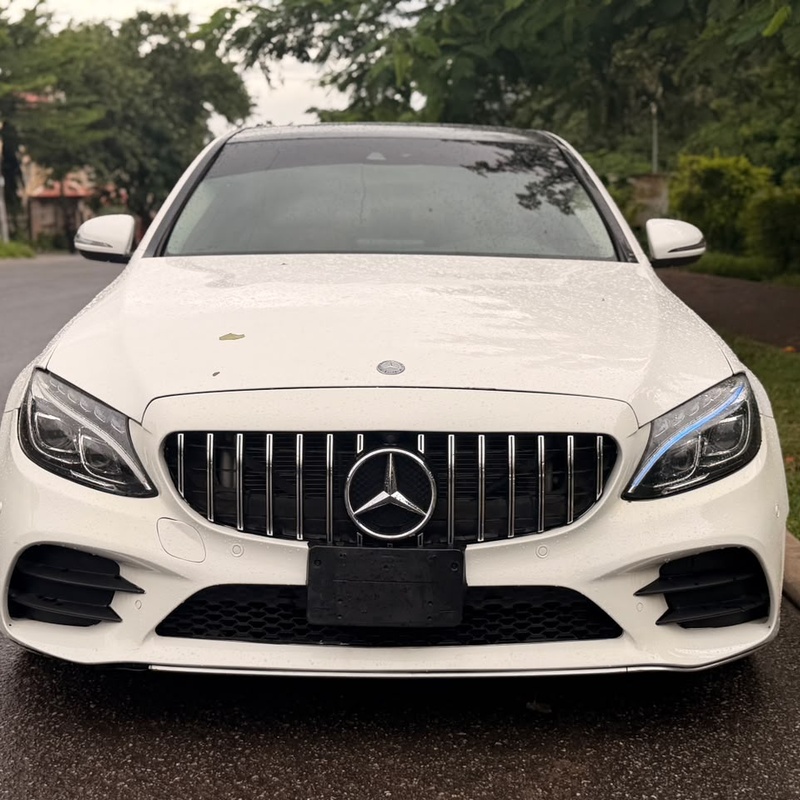 BELGIUM STANDARD   2016 MERCEDES BENZ C300 IN ABUJA image