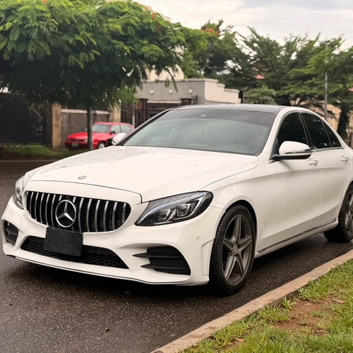 BELGIUM STANDARD   2016 MERCEDES BENZ C300 IN ABUJA