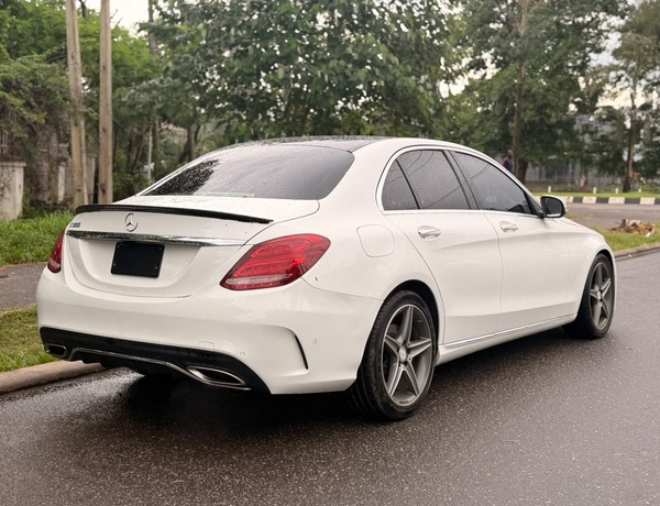 BELGIUM STANDARD   2016 MERCEDES BENZ C300 IN ABUJA