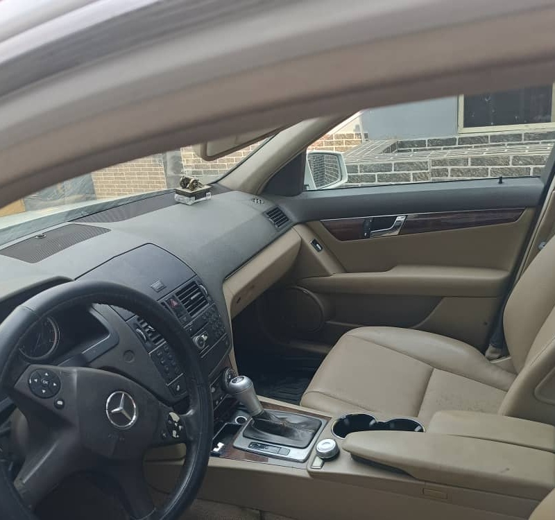 Benz c300 in Oyigbo image