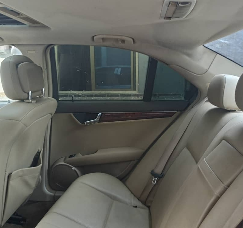 Benz c300 in Oyigbo image