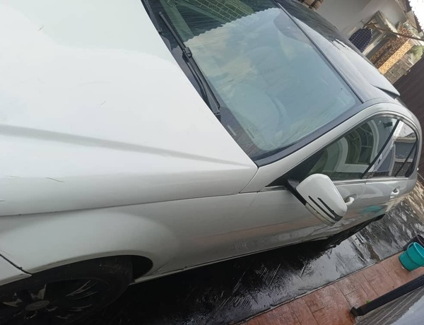 Benz c300 in Oyigbo