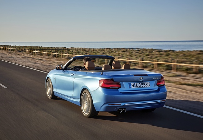BMW 2-series image 2
