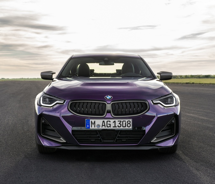 BMW 2-Series logo Image