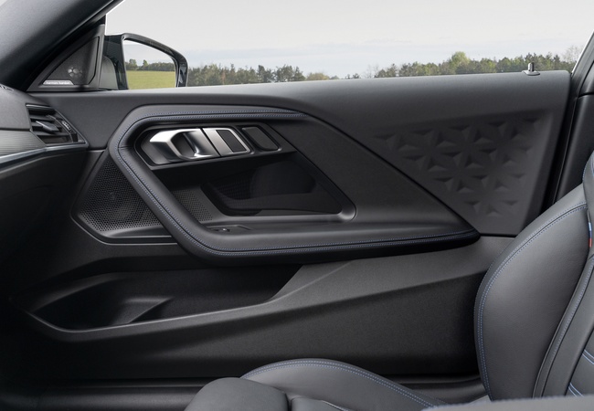 BMW 2-Series image 2