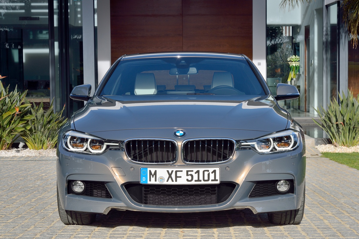 BMW 3 Series 328i