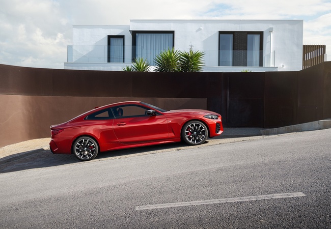 BMW 4-series image 2