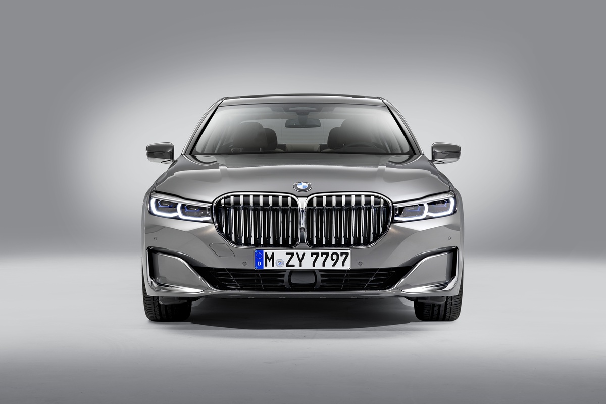 BMW 7-series