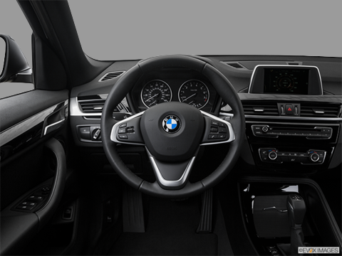 BMW X-Series X1 image 3