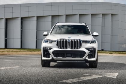 BMW  X7
