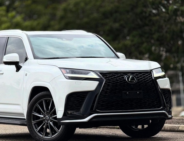 BRAND NEW 2025 LEXUS LX600 F-SPORT FULL OPTION FOR SALE IN ABUJA