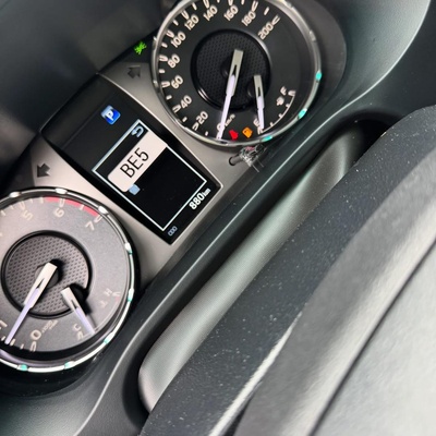 BRAND NEW 2025 TOYOTA HILUX SRS FOR SALE IN ABUJA