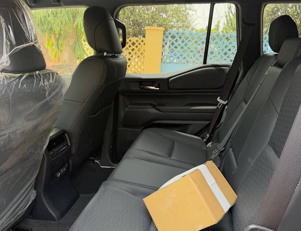 BRAND NEW TOYOTA PRADO 2025 FULL OPTION 