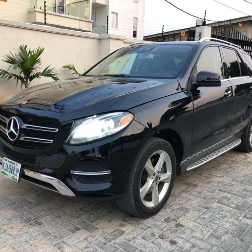 6MONTHS USED 2018 MERCEDES BENZ GLE350 4MATIC