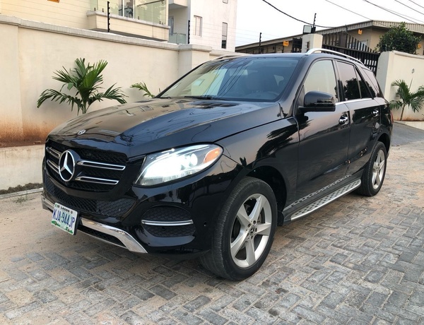 6MONTHS USED 2018 MERCEDES BENZ GLE350 4MATIC