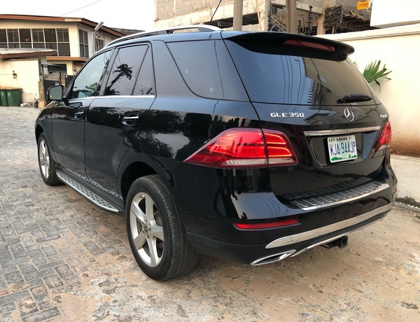 6MONTHS USED 2018 MERCEDES BENZ GLE350 4MATIC